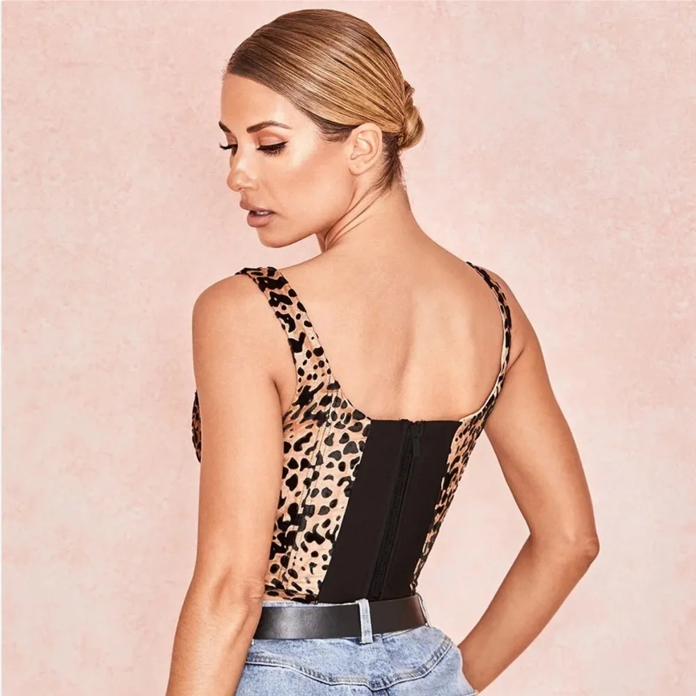 House Of CB ‘Jacqueline’ Leopard Print Devore Corset NWOT - Picture 10 of 16